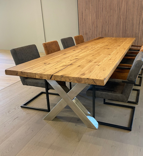 BEESondere Tische Wood Line mit Stühlen | HolzLand Beese in Unna