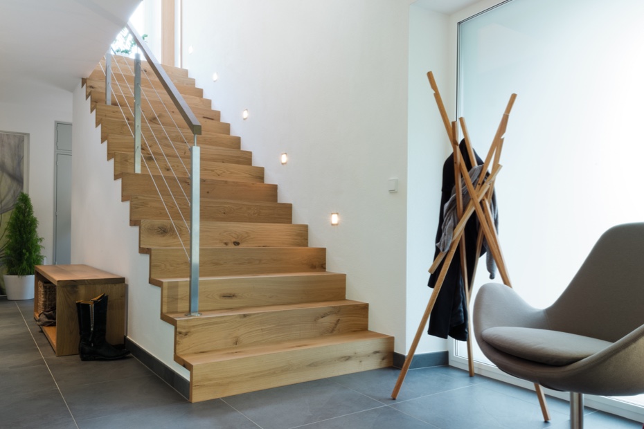 Treppenstufen aus Holz | Tilo Parkett Eiche Alpin | HolzLand Beese Unna